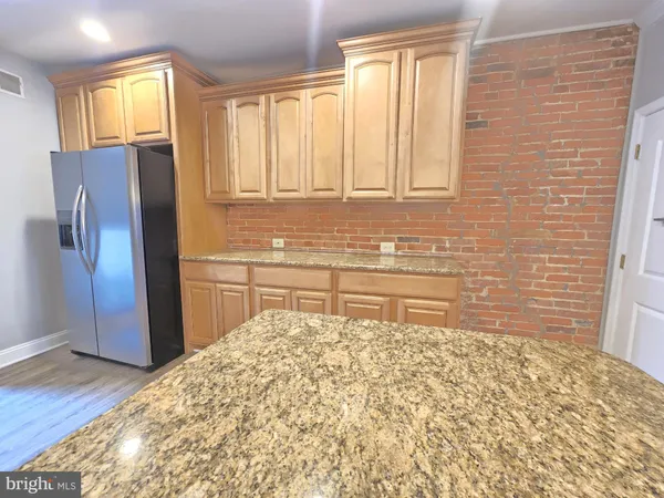 $2,500 | 112 North Luzerne Avenue, Baltimore, MD 21224