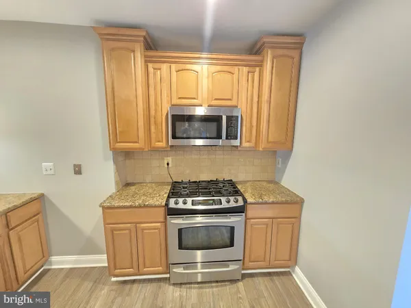 $2,500 | 112 North Luzerne Avenue, Baltimore, MD 21224