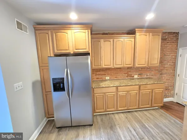 $2,500 | 112 North Luzerne Avenue, Baltimore, MD 21224