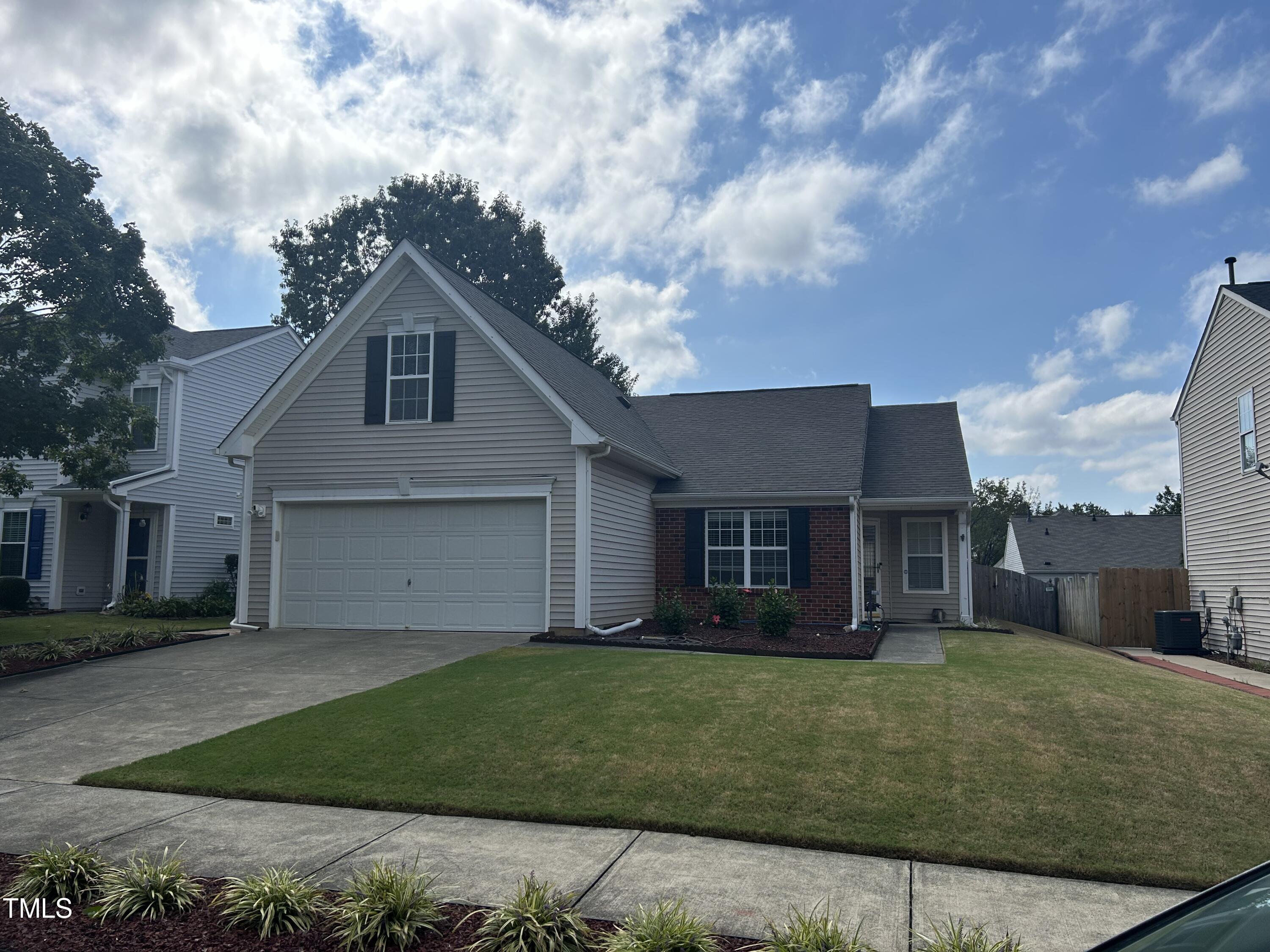 4441 Whatley Lane Raleigh, NC 27604 - Photo 2 of 36 IMG_7407
