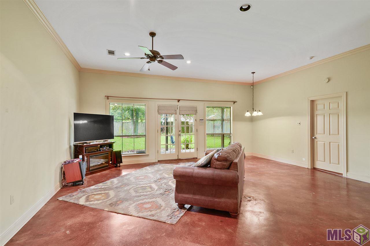 Living area all open!