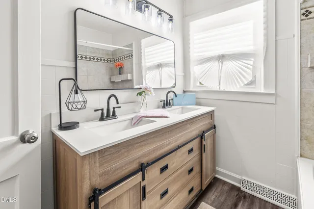 $219,495 | 305 North 10th Street, Erwin, NC 28339