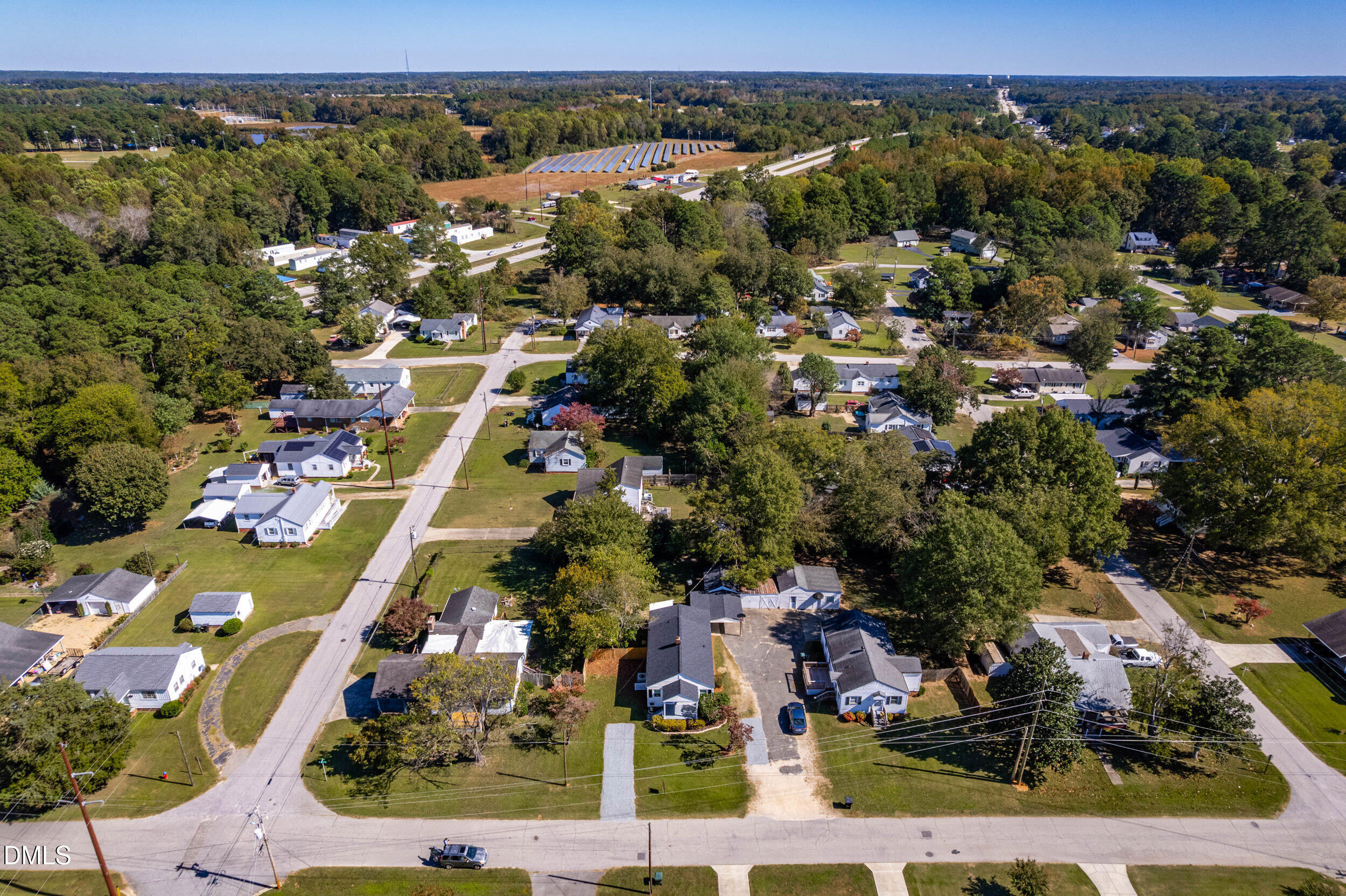 305 North 10th Street Erwin, NC 28339 - Photo 34 of 36 Drone