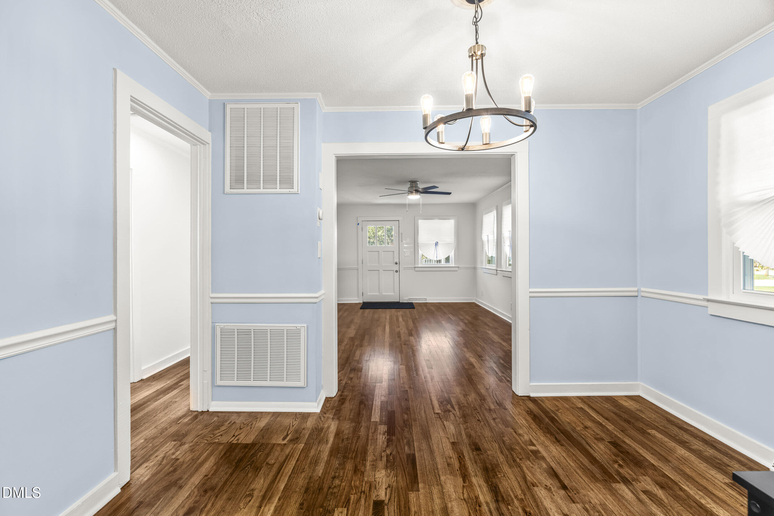 305 North 10th Street Erwin, NC 28339 - Photo 8 of 36 Dining Room