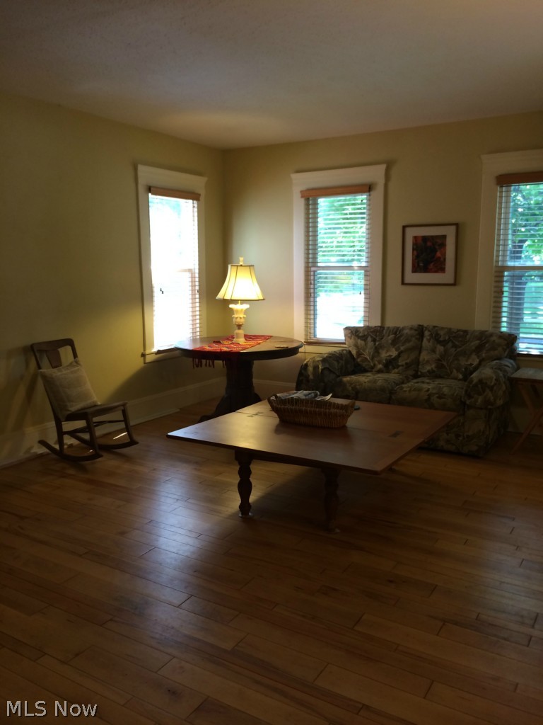 3937 Bluestone Road Cleveland Heights, OH 44121 - Photo 3 of 16