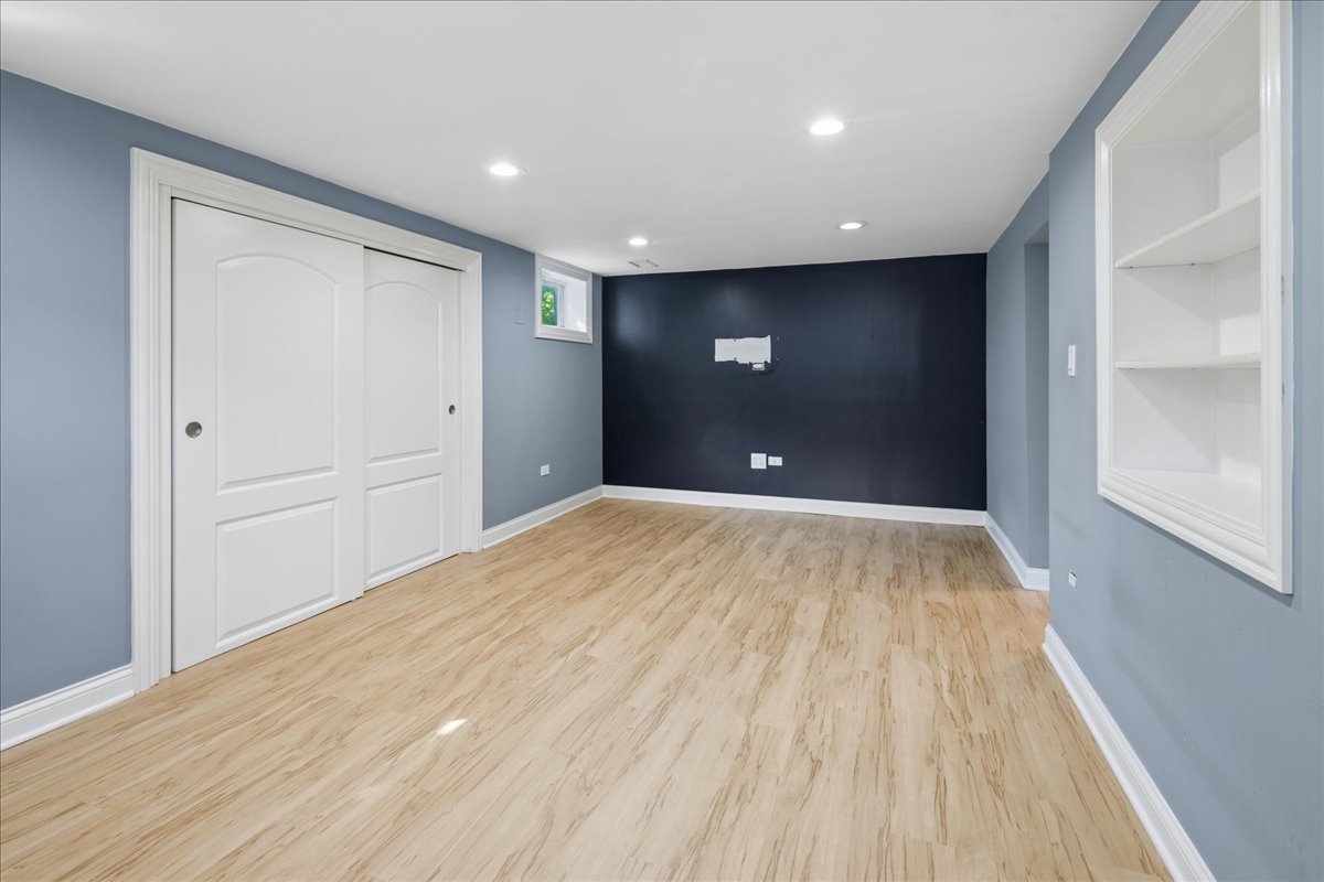 1738 Mannheim Road Des Plaines, IL 60018 - Photo 18 of 28 Gallery Image 18