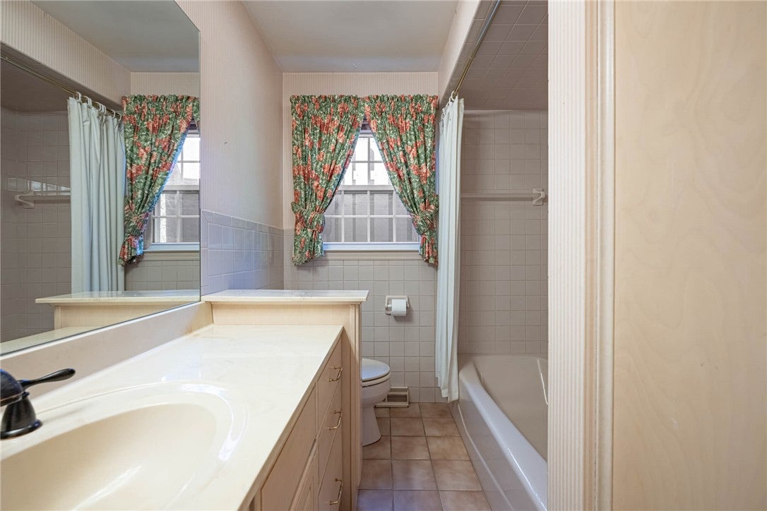 1553 Red Oak Road Kettering, OH 45432 - Photo 24 of 38 Gallery Image 24