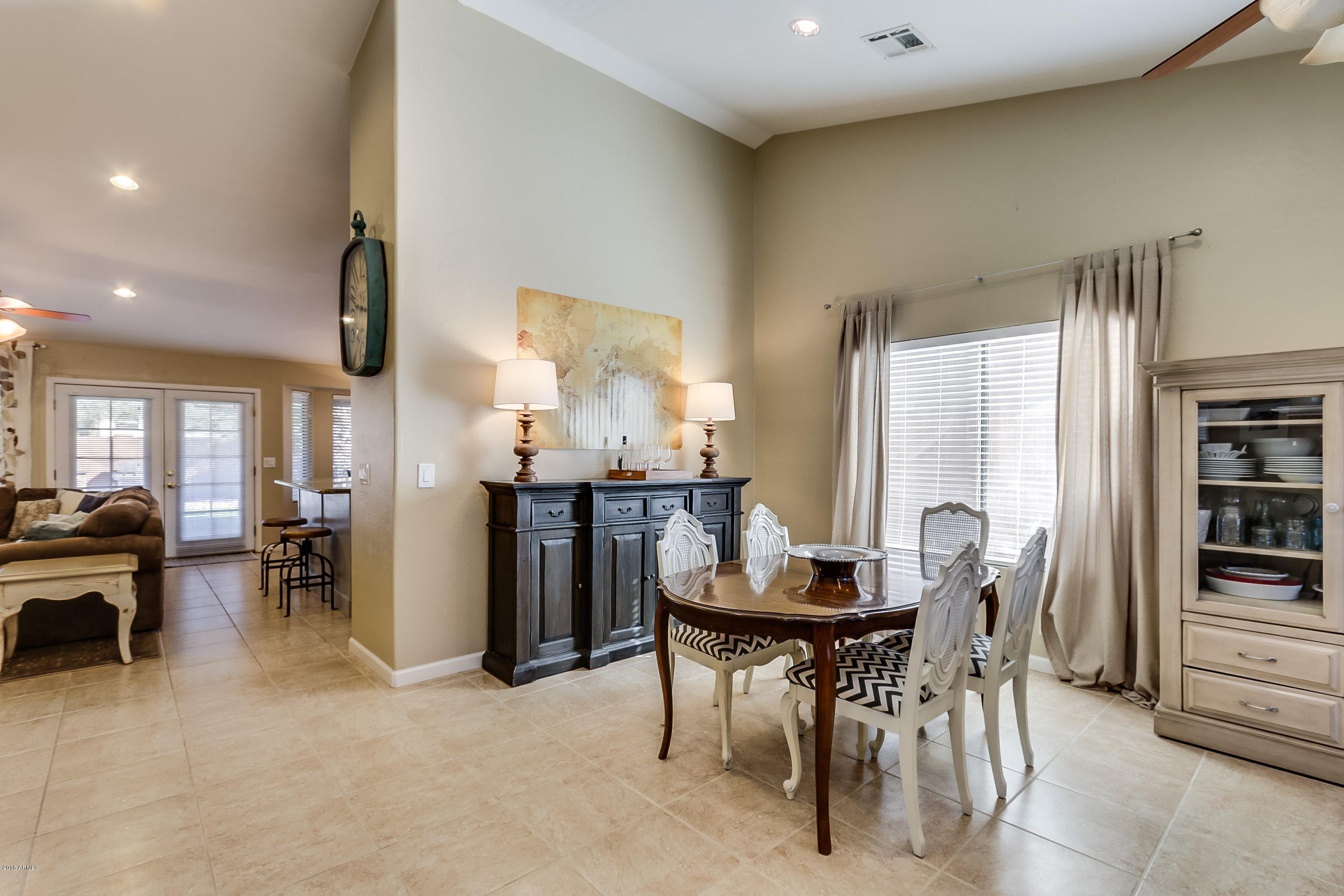 1444 East Hearne Way Gilbert, AZ 85234 - Photo 11 of 46 Hearne-25