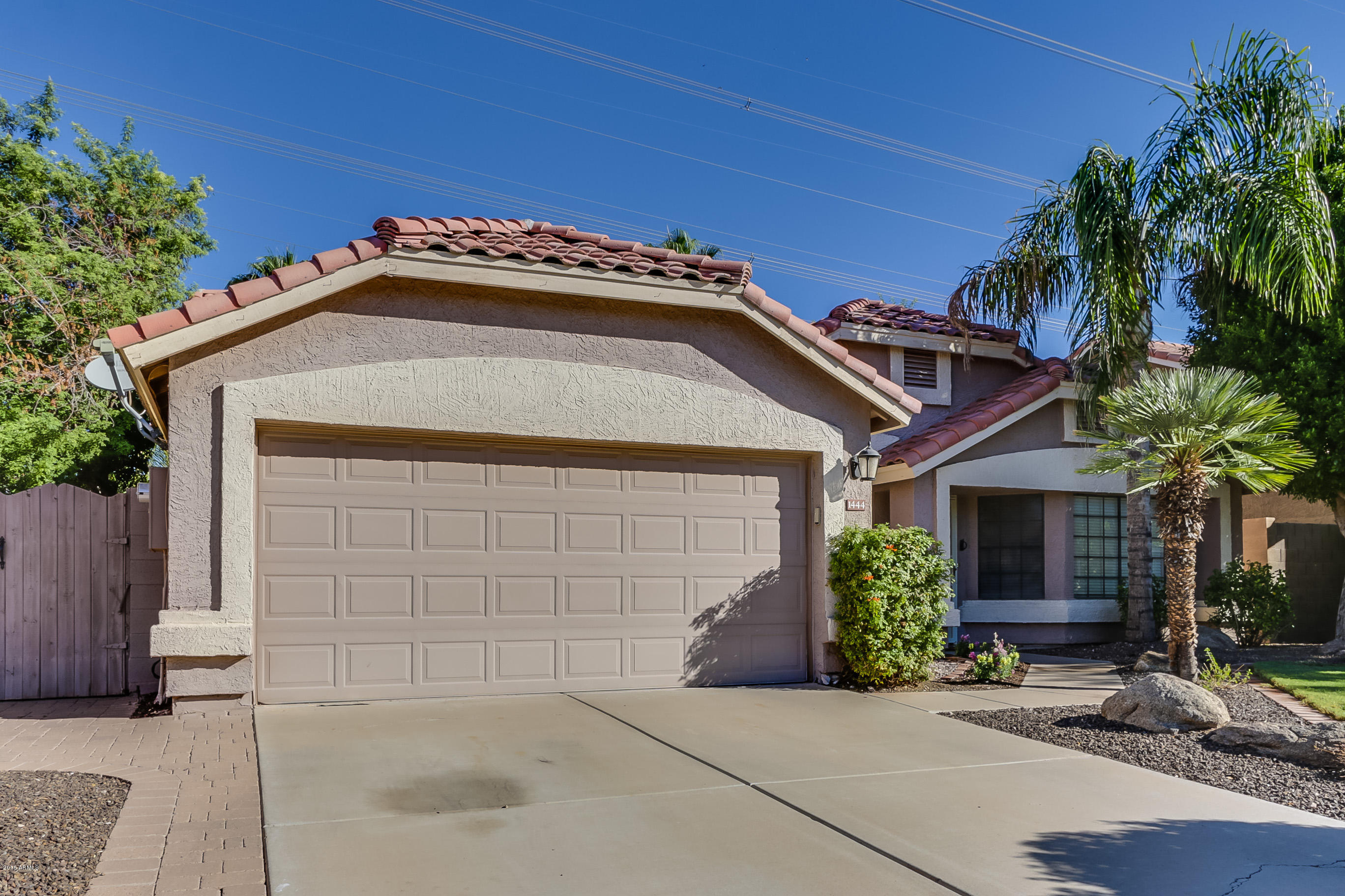 1444 East Hearne Way Gilbert, AZ 85234 - Photo 2 of 46 Hearne-01