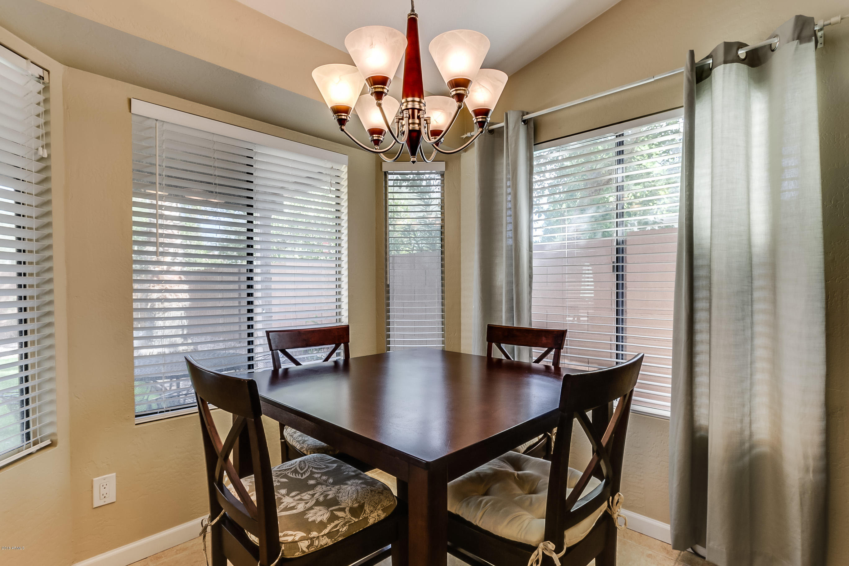 1444 East Hearne Way Gilbert, AZ 85234 - Photo 24 of 46 Hearne-39