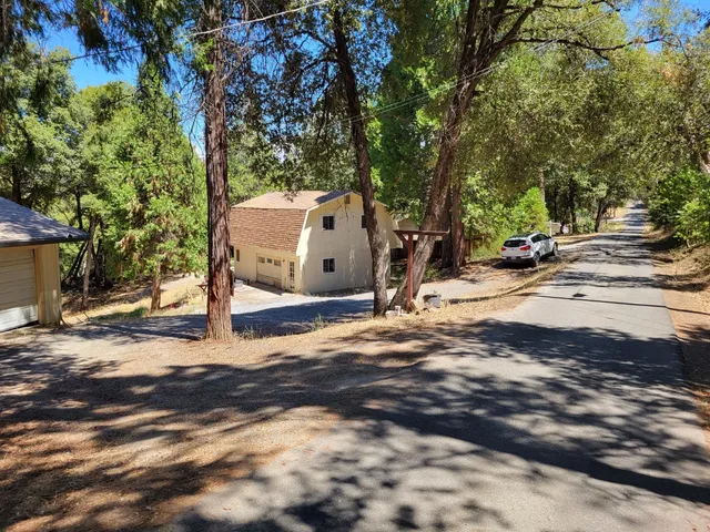 $495,000 | 5401 Mayfair Lane, Somerset, CA 95684