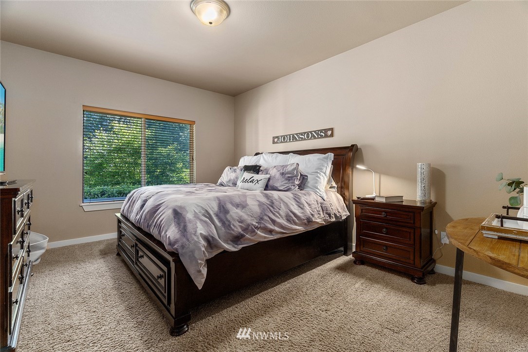 7833 Kelly Beach Road Southeast Olympia, WA 98513 - Photo 16 of 36 Gallery Image 16