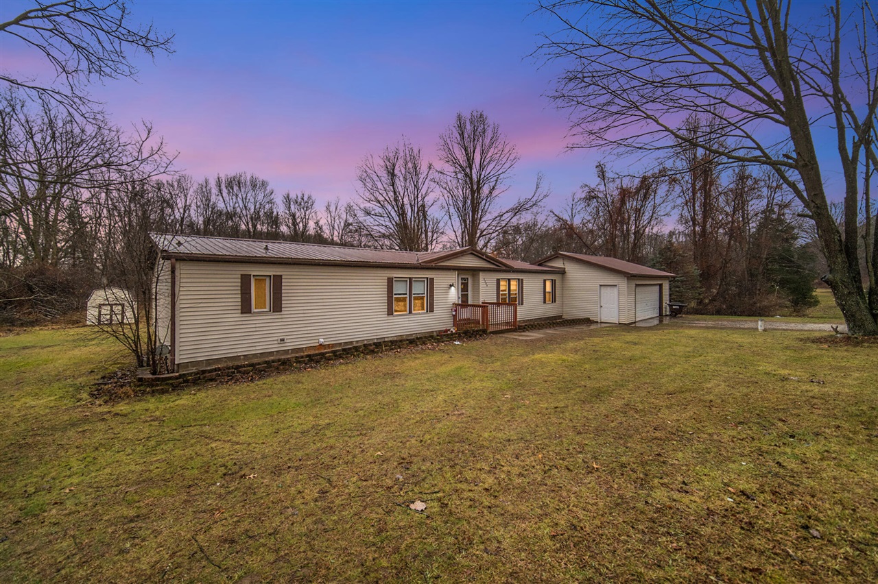4604 Walz Road Jackson, MI 49201 - Photo 1 of 24 Gallery Image 1
