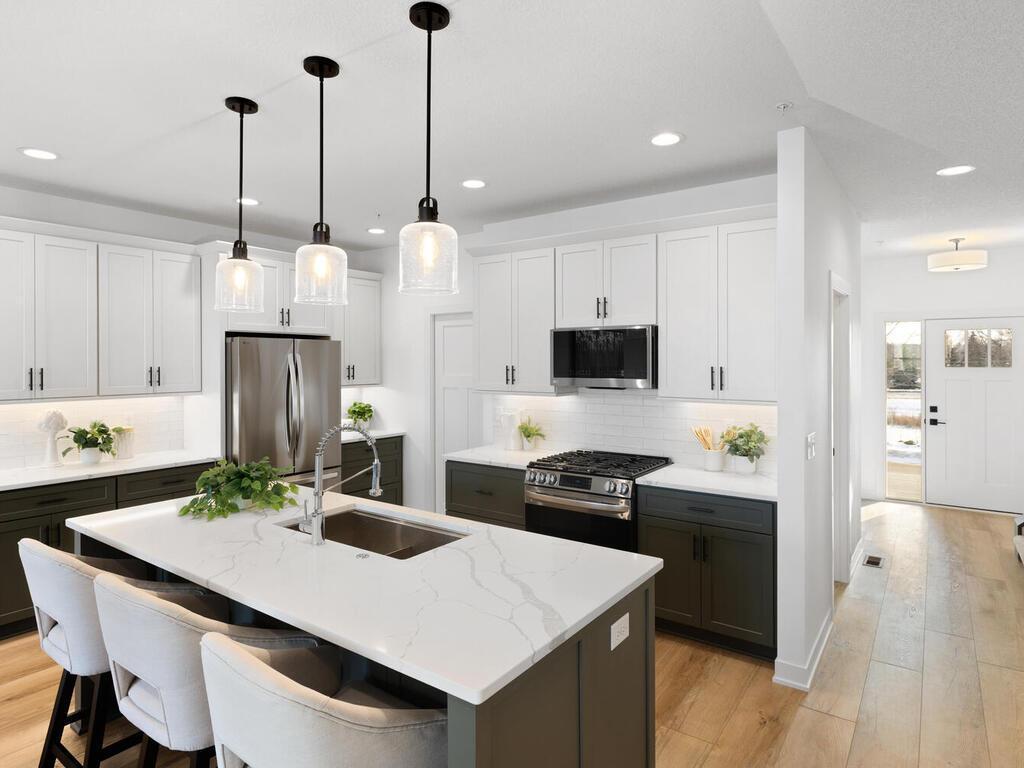 2613 Cascade Lane Long Lake, MN 55356 - Photo 11 of 39