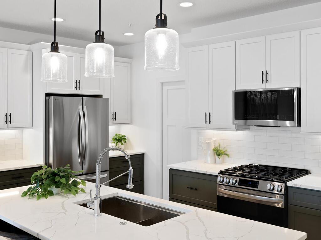 2613 Cascade Lane Long Lake, MN 55356 - Photo 12 of 39