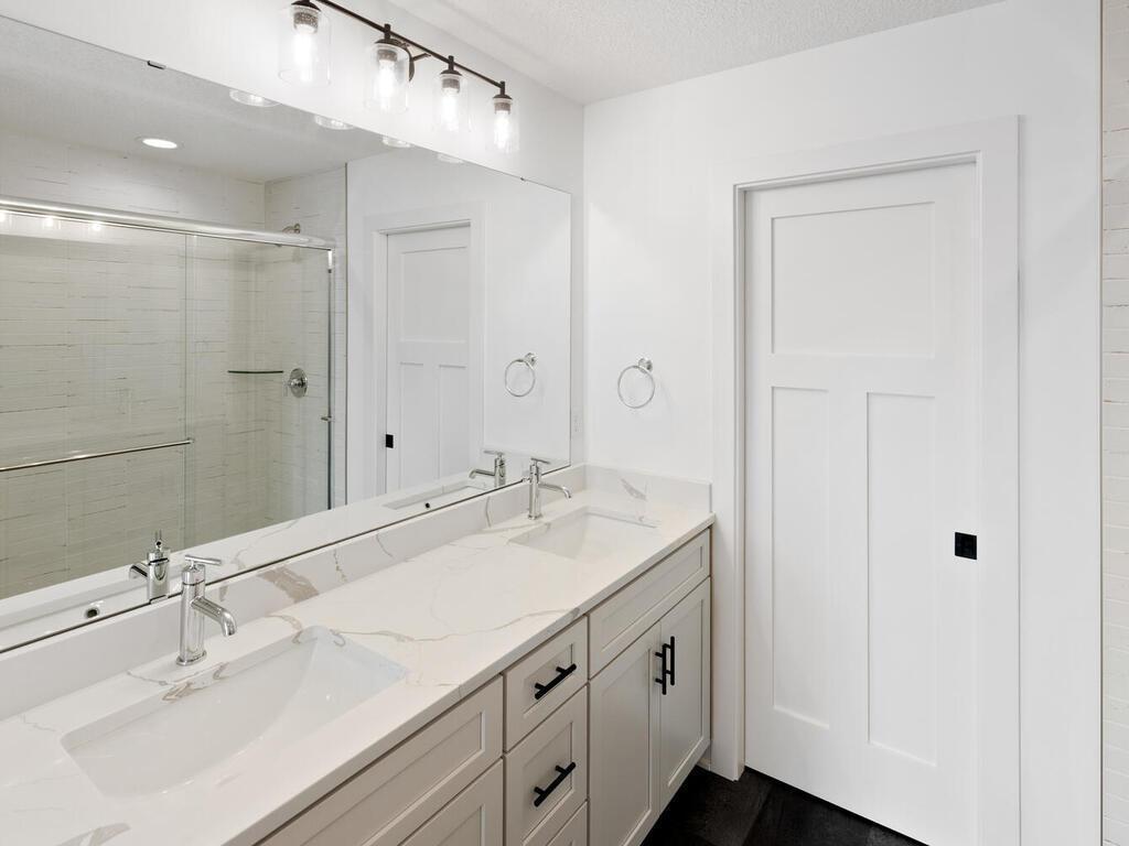 2613 Cascade Lane Long Lake, MN 55356 - Photo 26 of 39