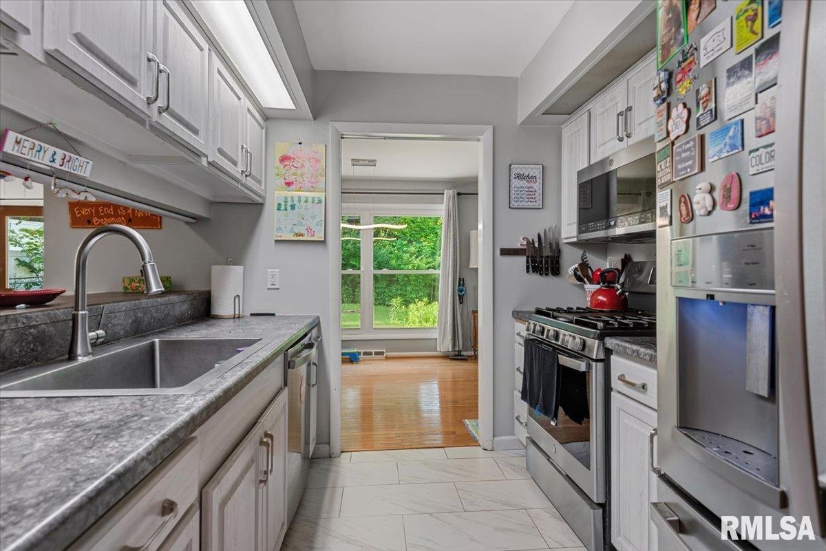 1704 West Jackson Street Springfield, IL 62704 - Photo 14 of 42