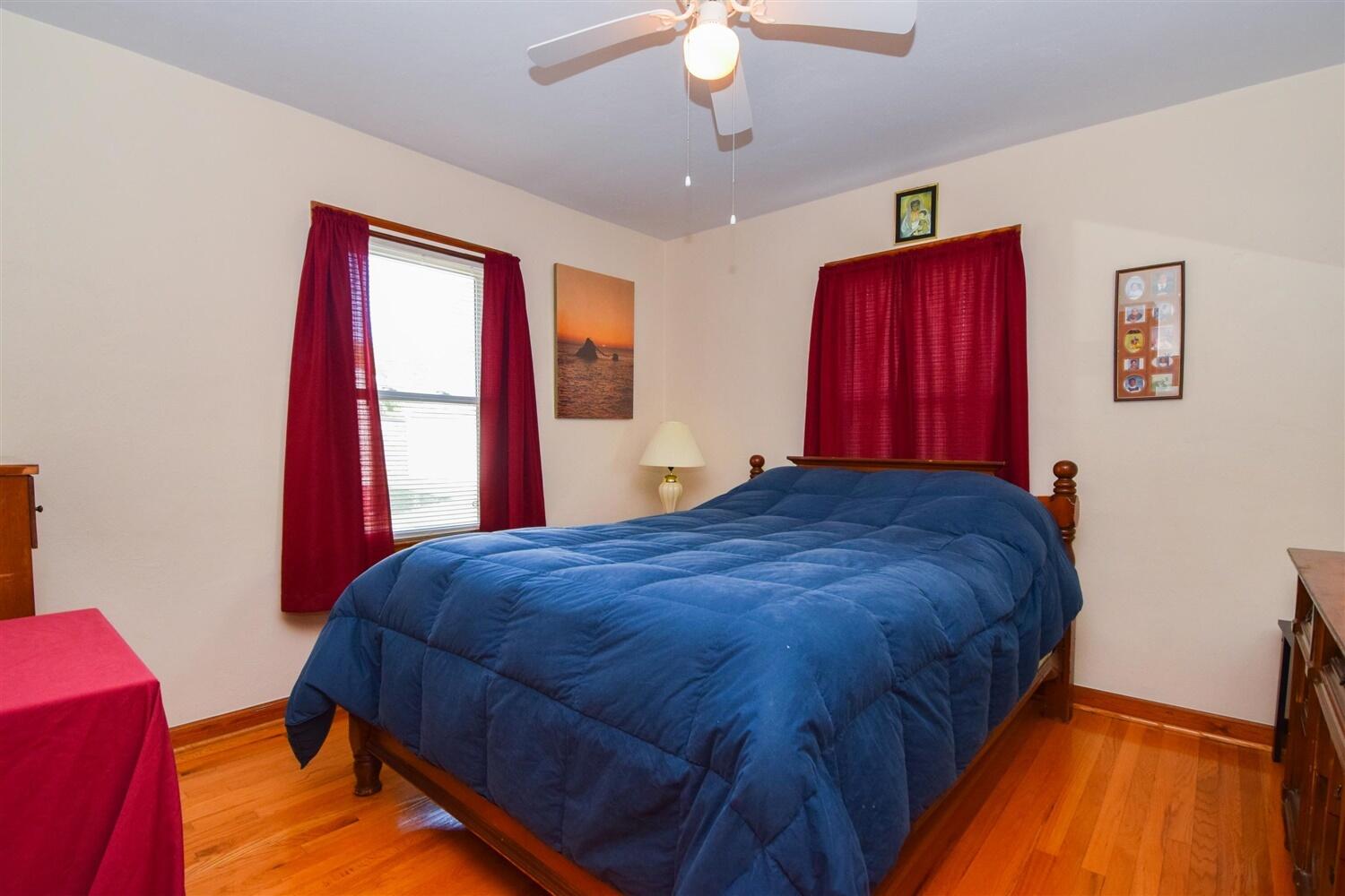 4928 Hazelridge Road Northwest Roanoke, VA 24012 - Photo 7 of 14 11-Photo-11