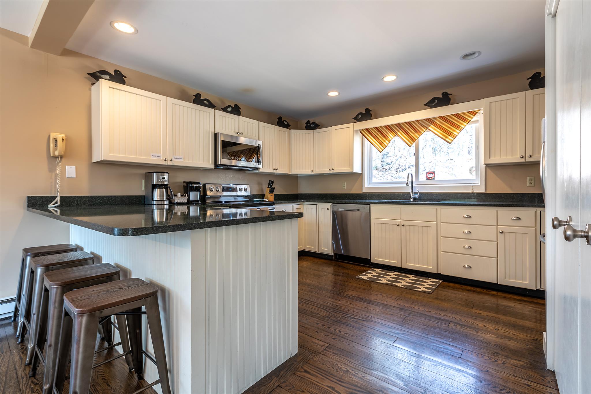 139 High Meadow Road Winhall, VT 05340 - Photo 13 of 38