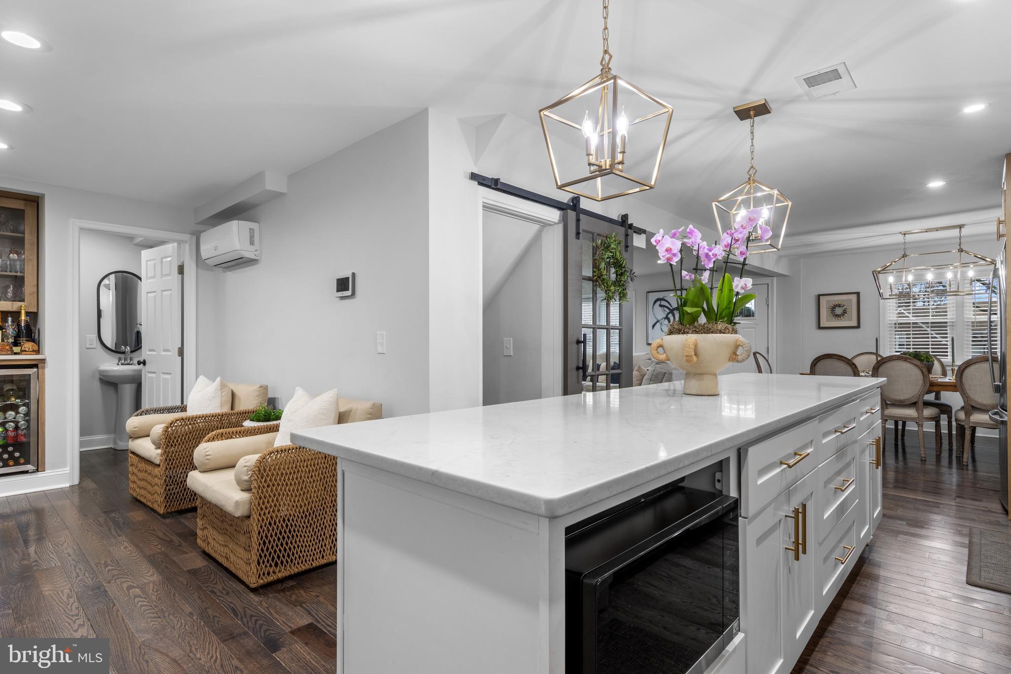 831 Stanbridge Road Drexel Hill, PA 19026 - Photo 10 of 60