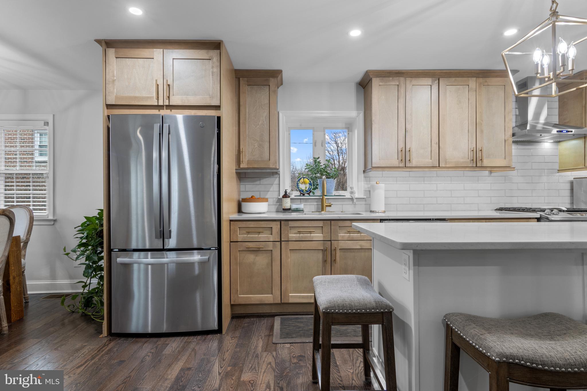 831 Stanbridge Road Drexel Hill, PA 19026 - Photo 12 of 60