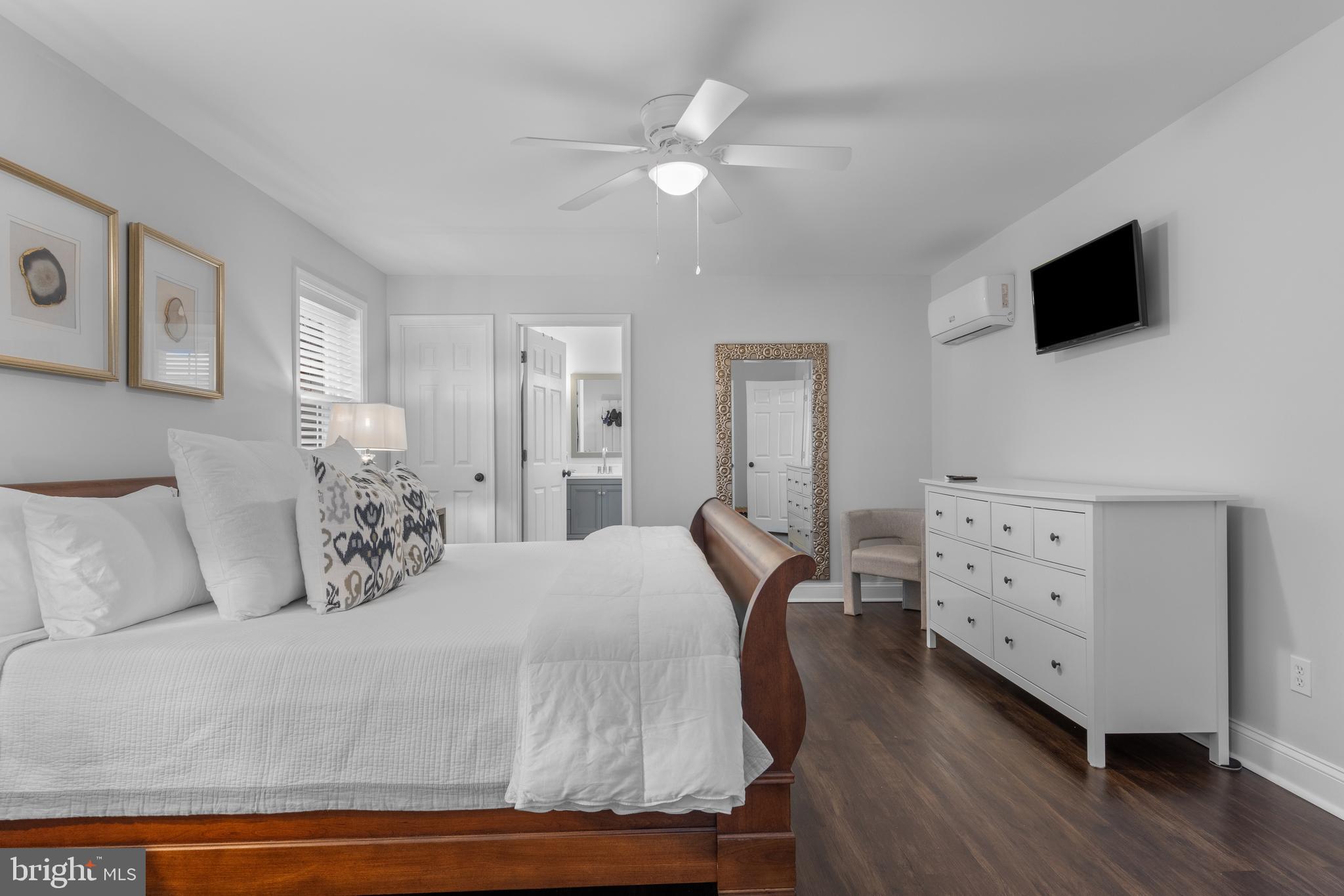 831 Stanbridge Road Drexel Hill, PA 19026 - Photo 23 of 60