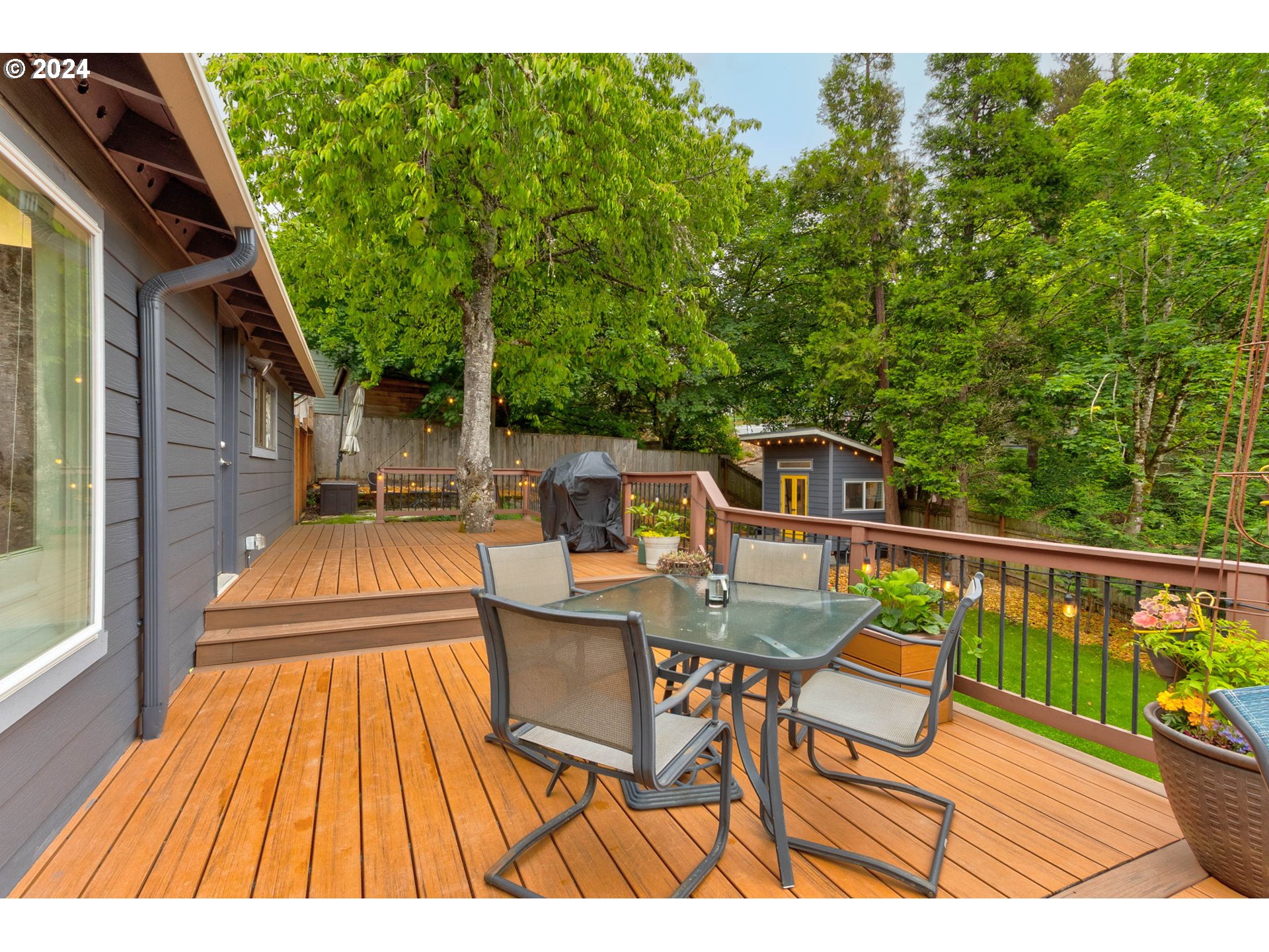 12190 Northwest McDaniel Road Portland, OR 97229 - Photo 36 of 48 Deck