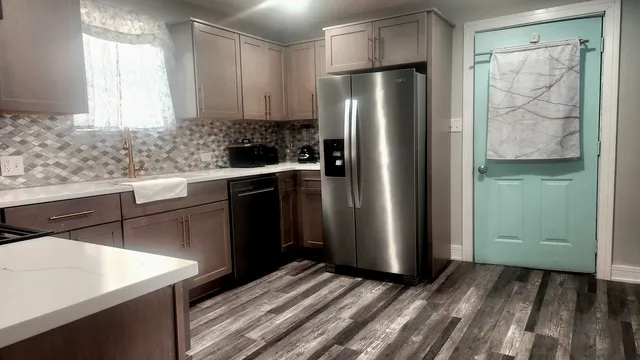 $195,000 | 13331 South Calumet Avenue, Chicago, IL 60827