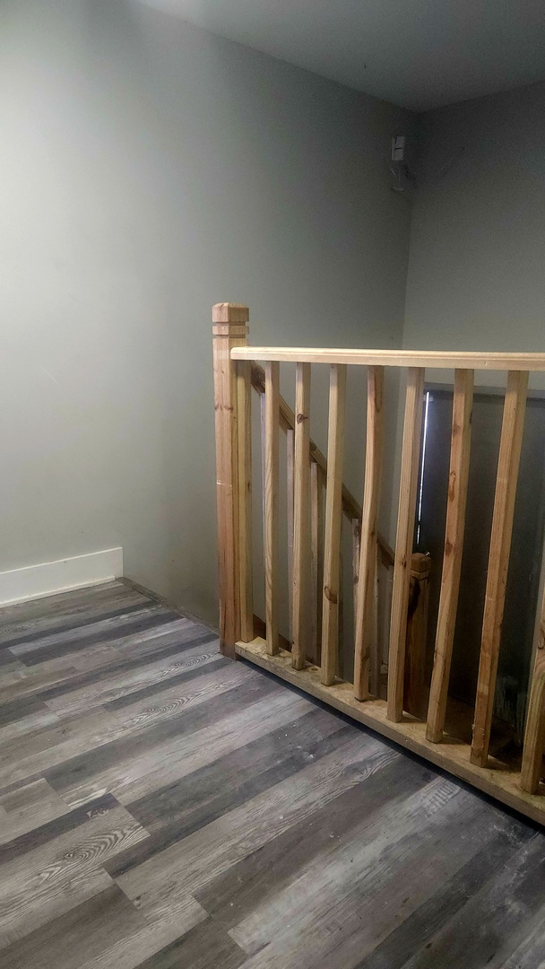 13331 South Calumet Avenue Chicago, IL 60827 - Photo 16 of 35 a view of a room with wooden floor