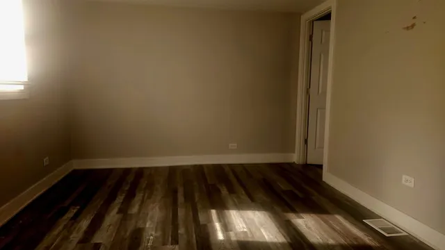 $195,000 | 13331 South Calumet Avenue, Chicago, IL 60827