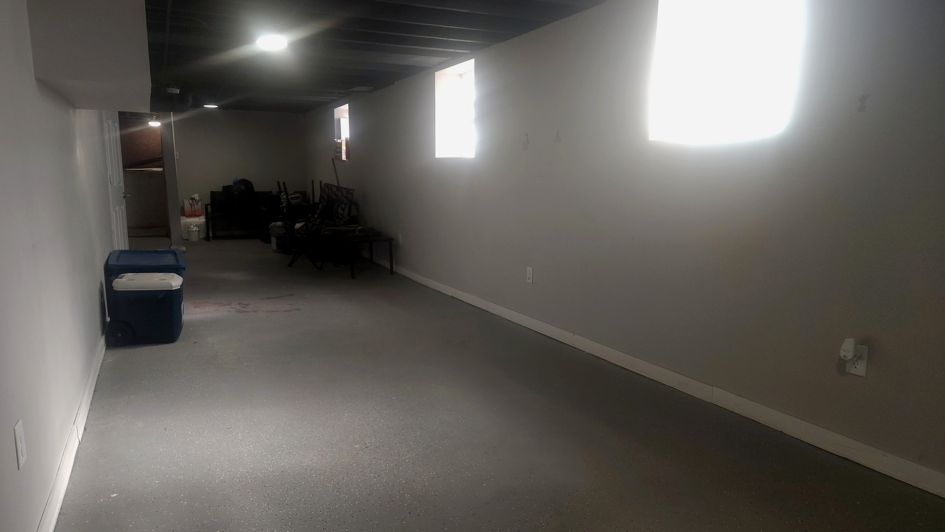 13331 South Calumet Avenue Chicago, IL 60827 - Photo 27 of 35 a view of a room with gym equipment