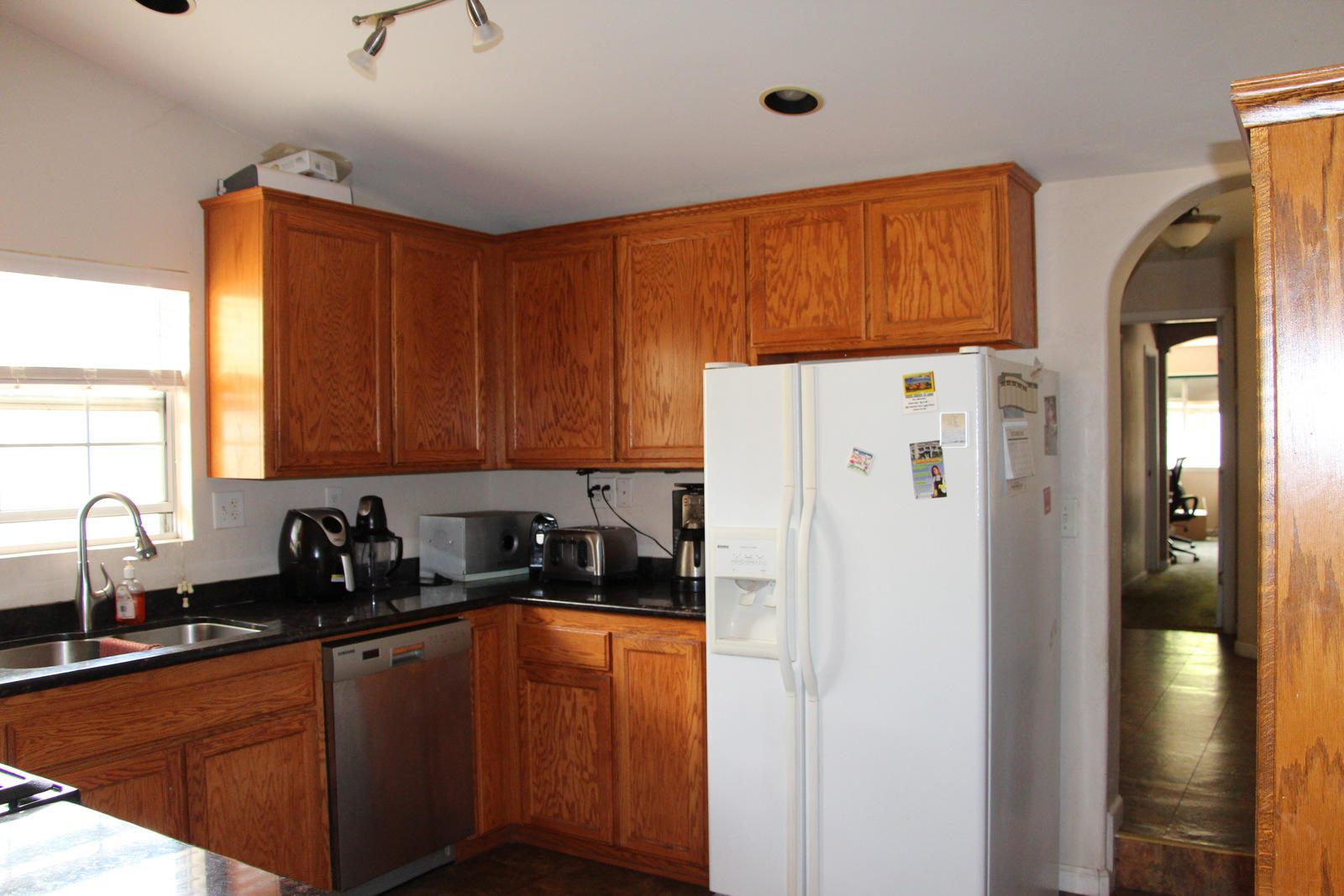 2916 Heather Lane Redding, CA 96002 - Photo 4 of 15 IMG_8821