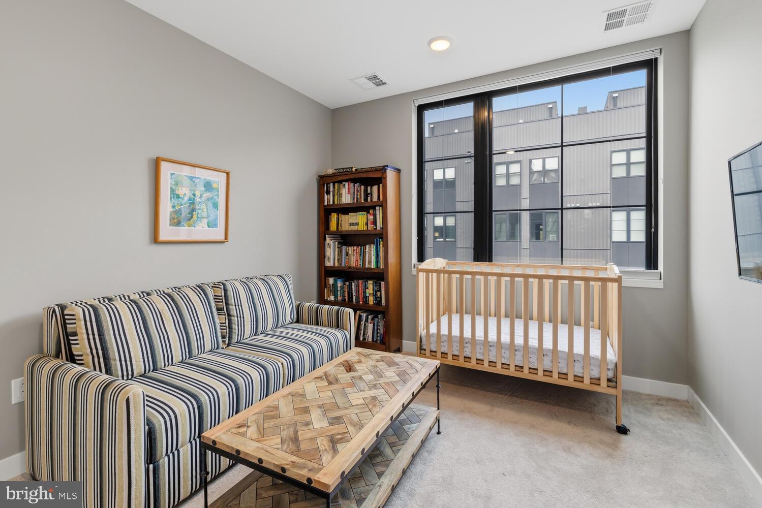 4586 Riverside Way Philadelphia, PA 19127 - Photo 27 of 48