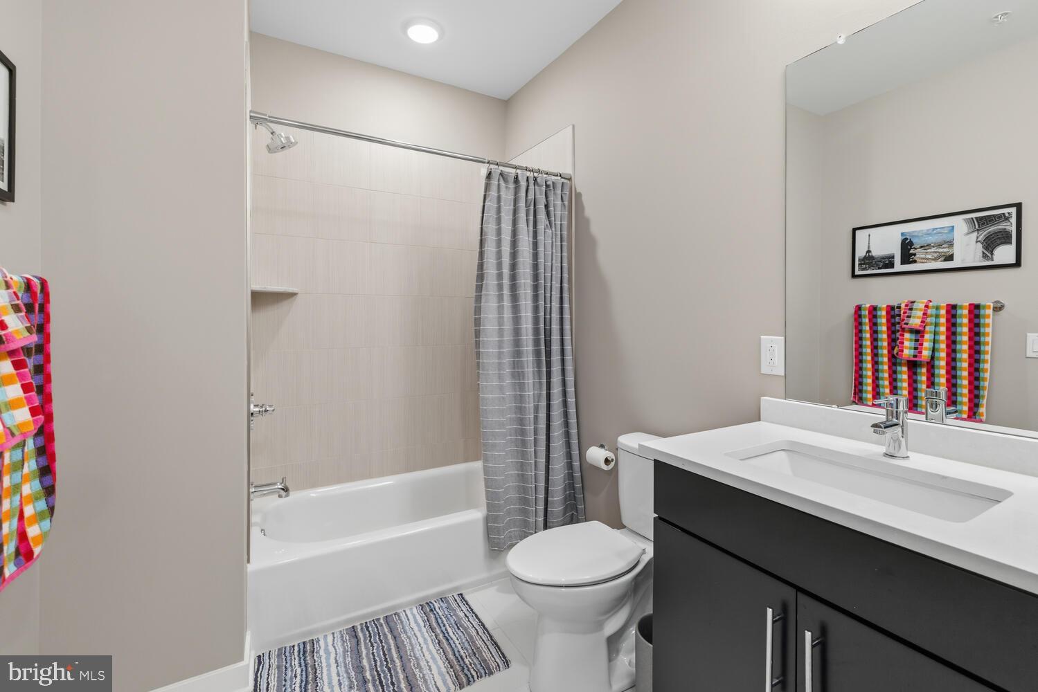 4586 Riverside Way Philadelphia, PA 19127 - Photo 28 of 48