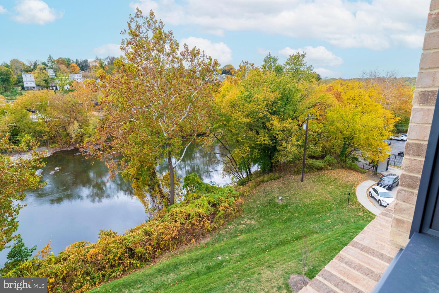 4586 Riverside Way Philadelphia, PA 19127 - Photo 35 of 48