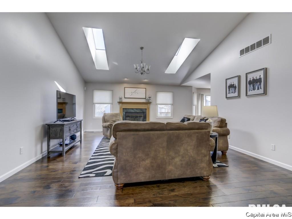 2804 Kipling Drive Springfield, IL 62711 - Photo 3 of 36