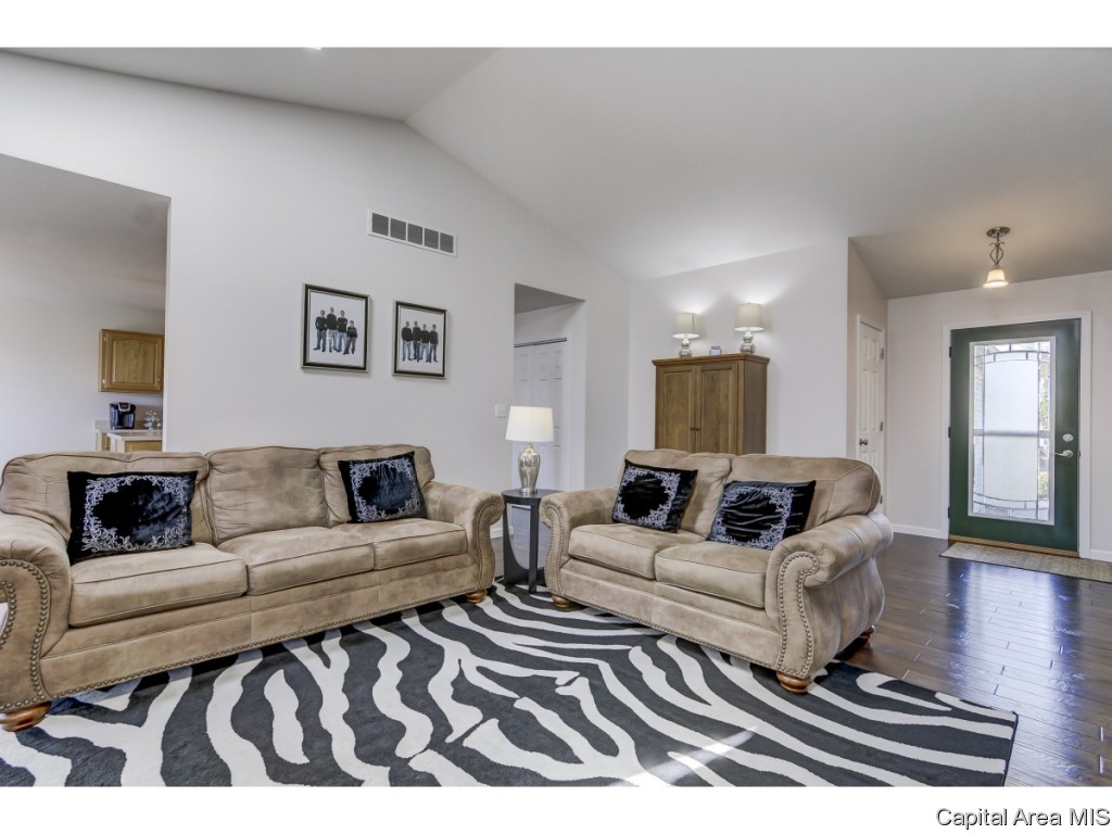 2804 Kipling Drive Springfield, IL 62711 - Photo 5 of 36