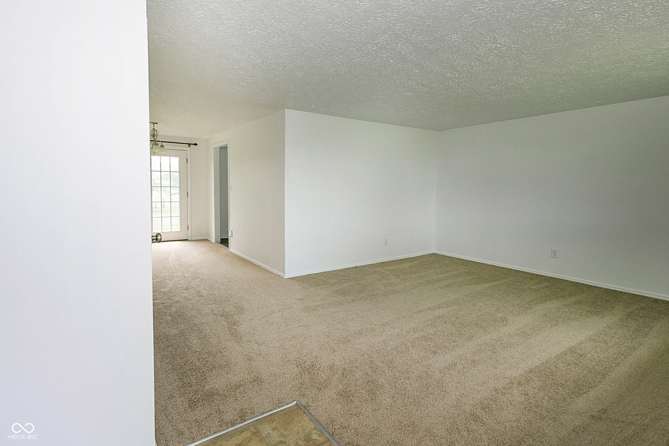 1217 South Post Road Indianapolis, IN 46239 - Photo 3 of 36 Gallery Image 3