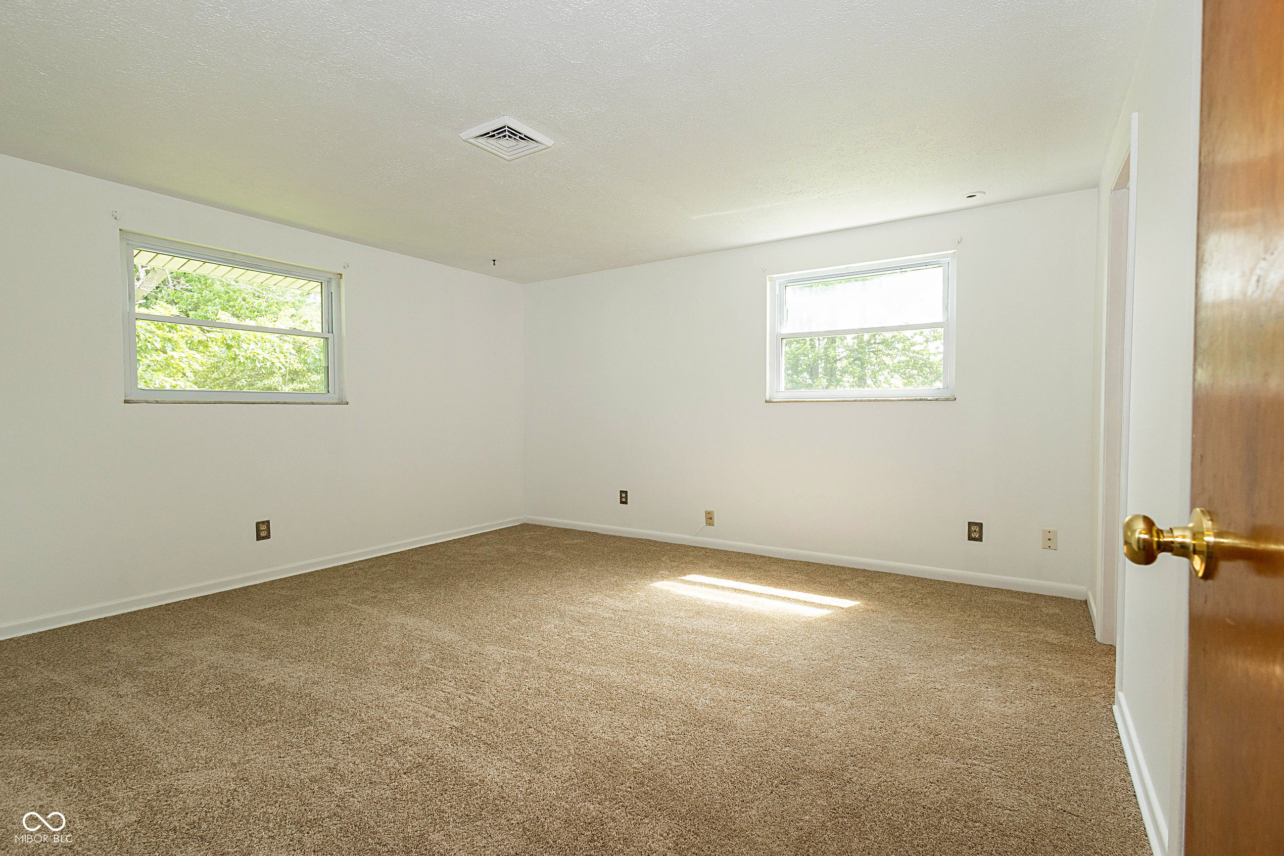 1217 South Post Road Indianapolis, IN 46239 - Photo 32 of 36 Gallery Image 32