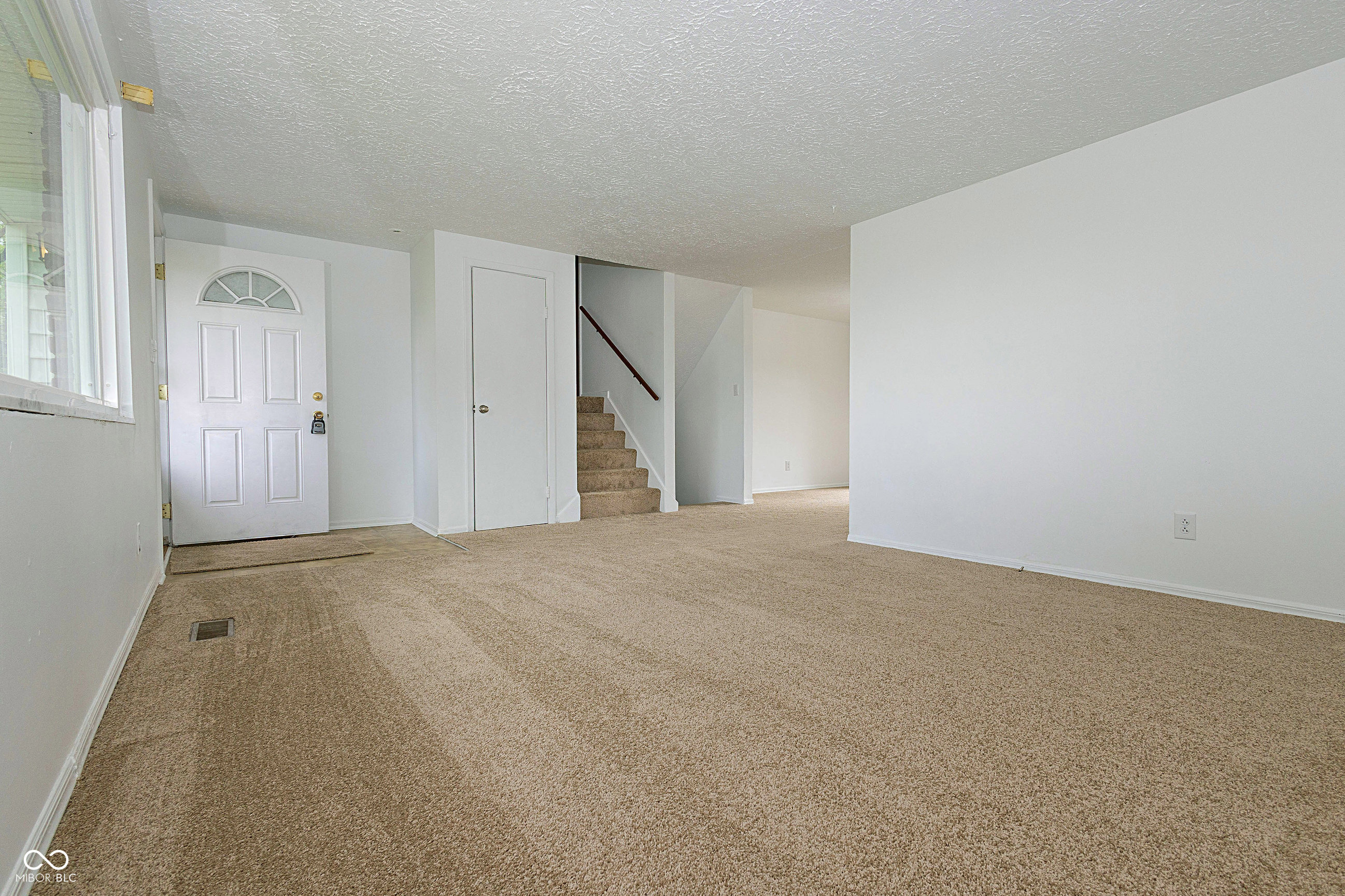 1217 South Post Road Indianapolis, IN 46239 - Photo 8 of 36 Gallery Image 8