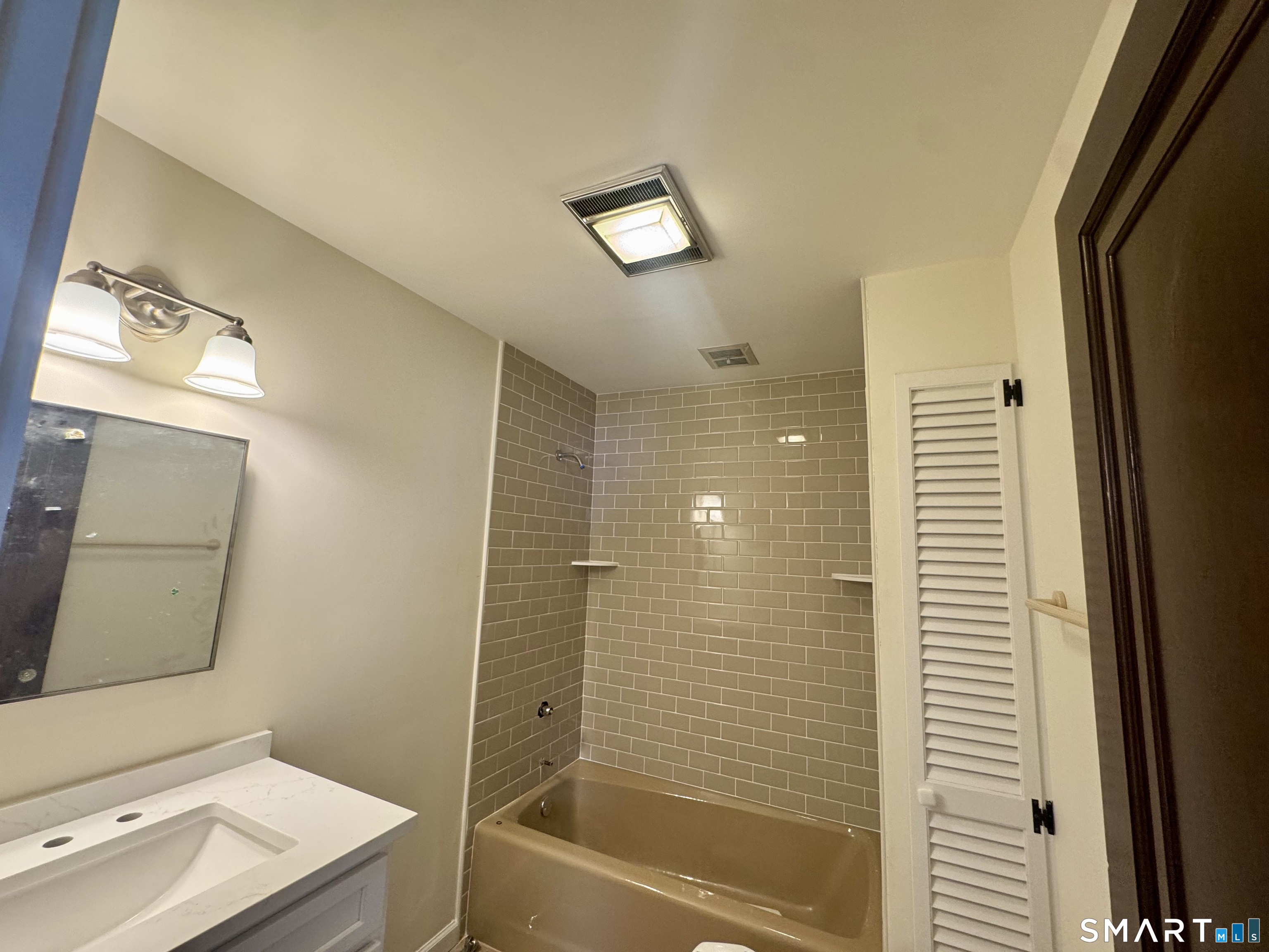 44 Ulrich Road Stratford, CT 06614 - Photo 11 of 21