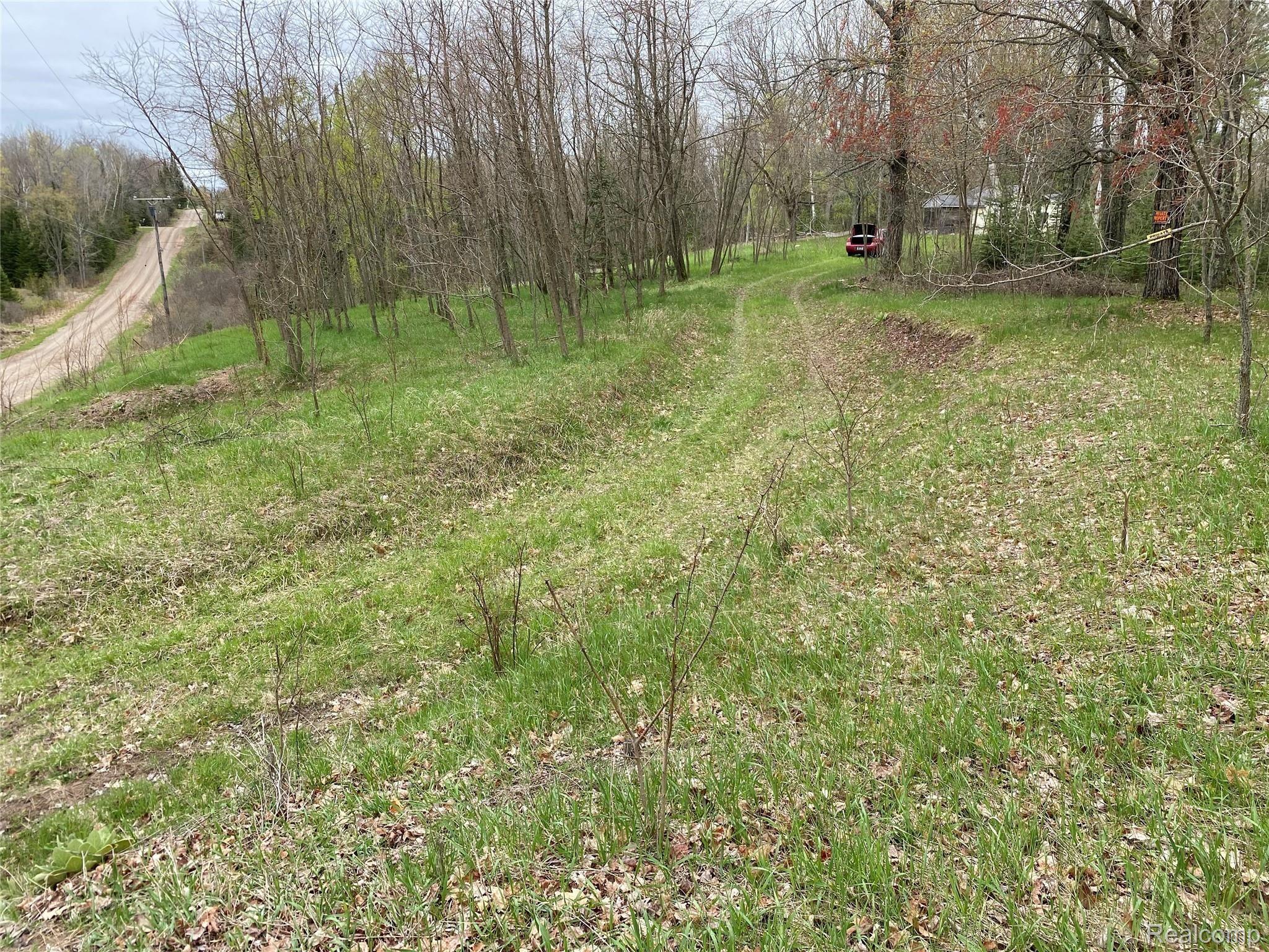 1255 Schemp Road Lupton, MI 48635 - Photo 12 of 18 IMG_1713 (1).jpg