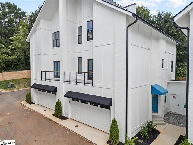 $399,000 | 112 Lepak Lane, Greenville, SC 29605