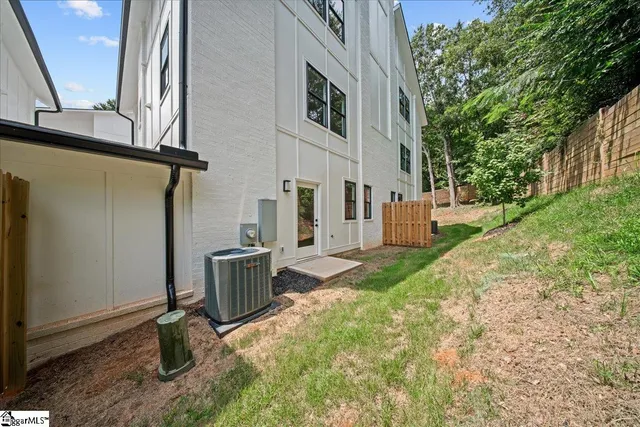 $399,000 | 112 Lepak Lane, Greenville, SC 29605