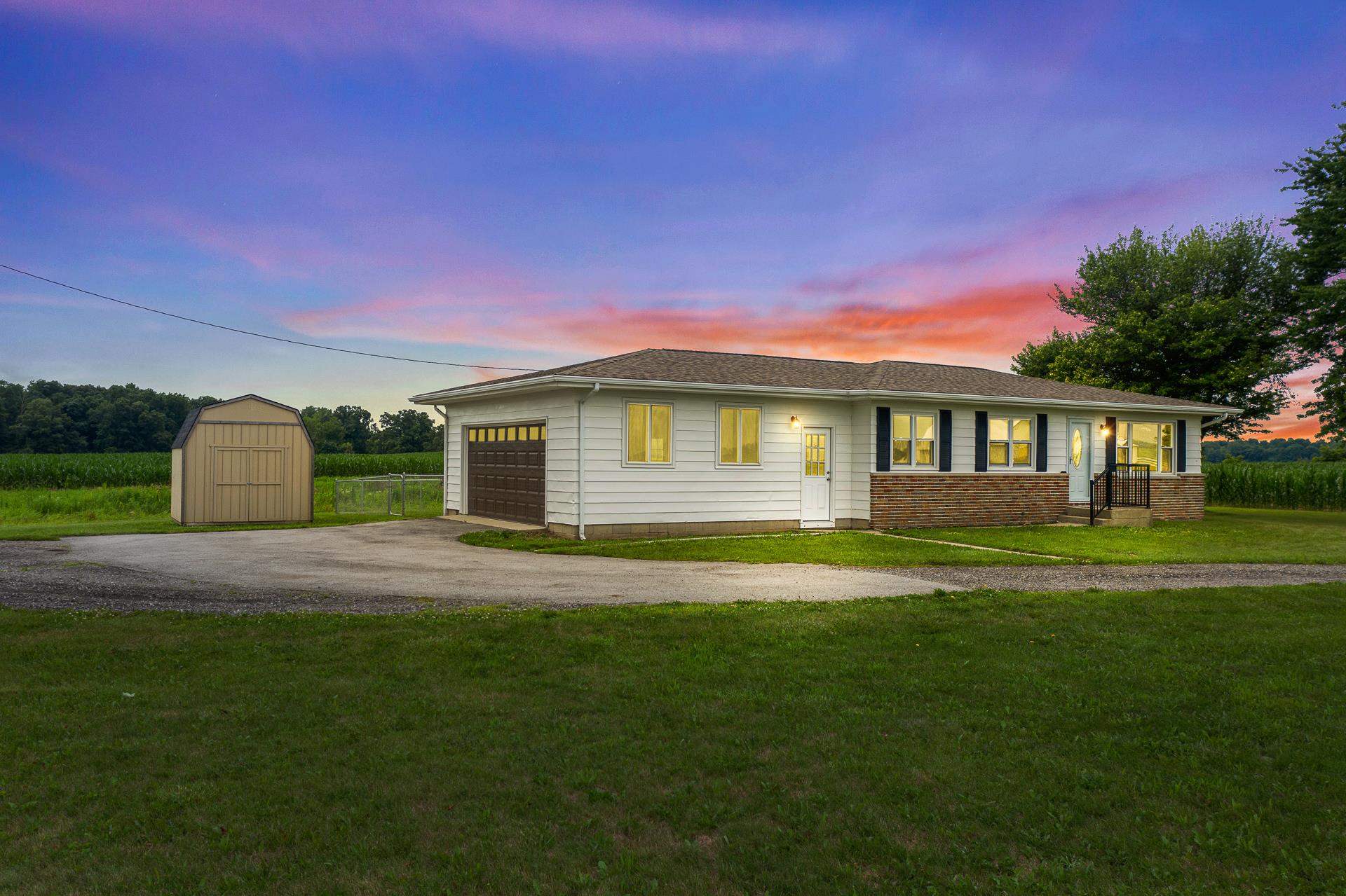 10705 Goshen Road Fort Wayne, IN 46818 - Photo 1 of 36