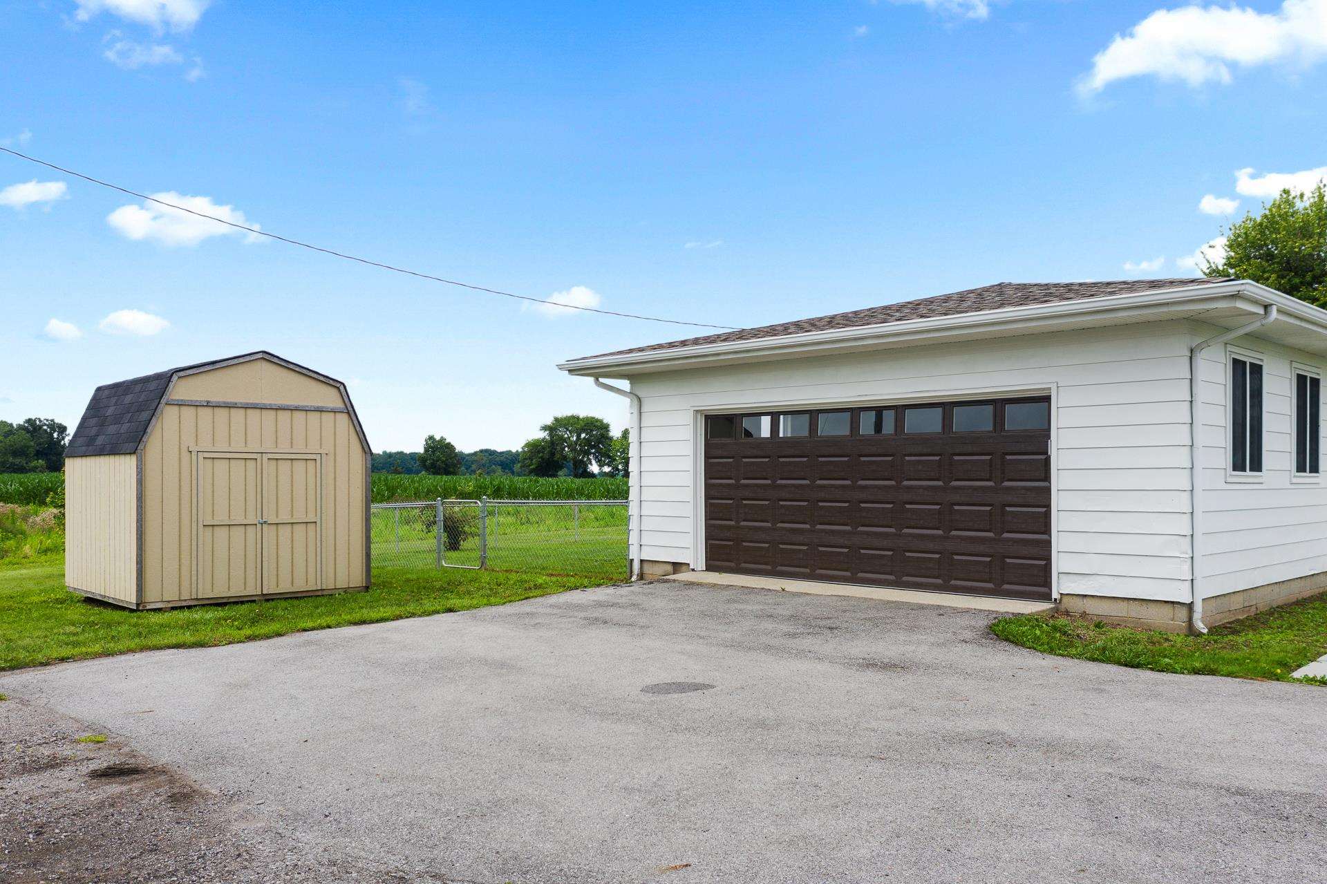10705 Goshen Road Fort Wayne, IN 46818 - Photo 32 of 36