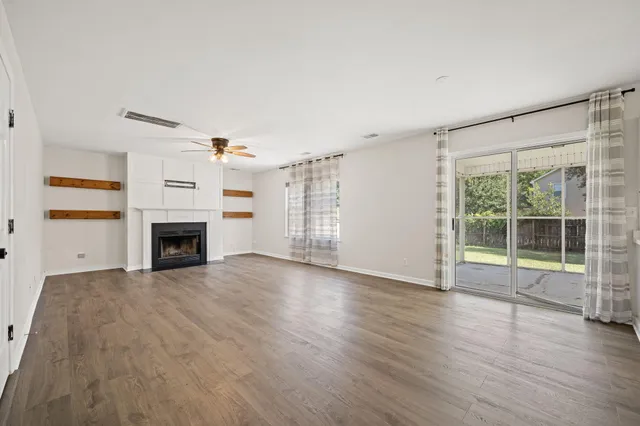 $360,000 | 416 Aberdeen Circle, Summerville, SC 29483