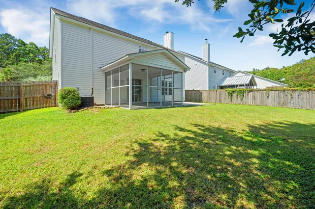 $360,000 | 416 Aberdeen Circle, Summerville, SC 29483