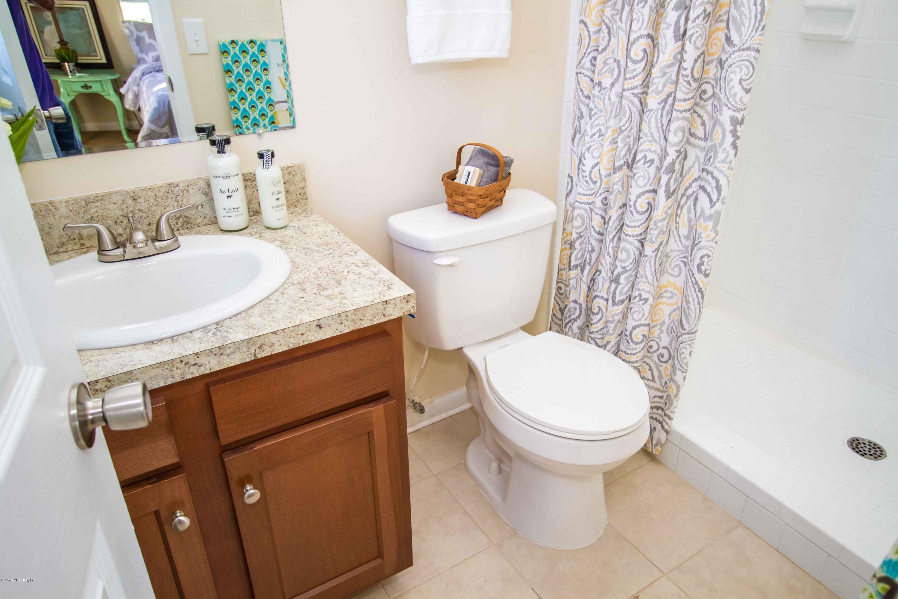 2036 Maracaibo Road Jacksonville, FL 32211 - Photo 27 of 31 Master Bathroom
