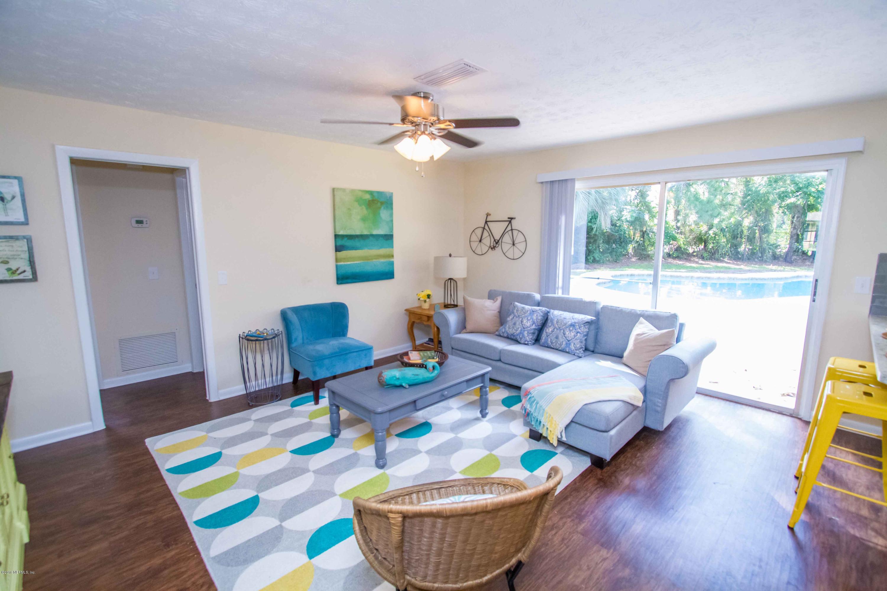 2036 Maracaibo Road Jacksonville, FL 32211 - Photo 4 of 31 Living Room